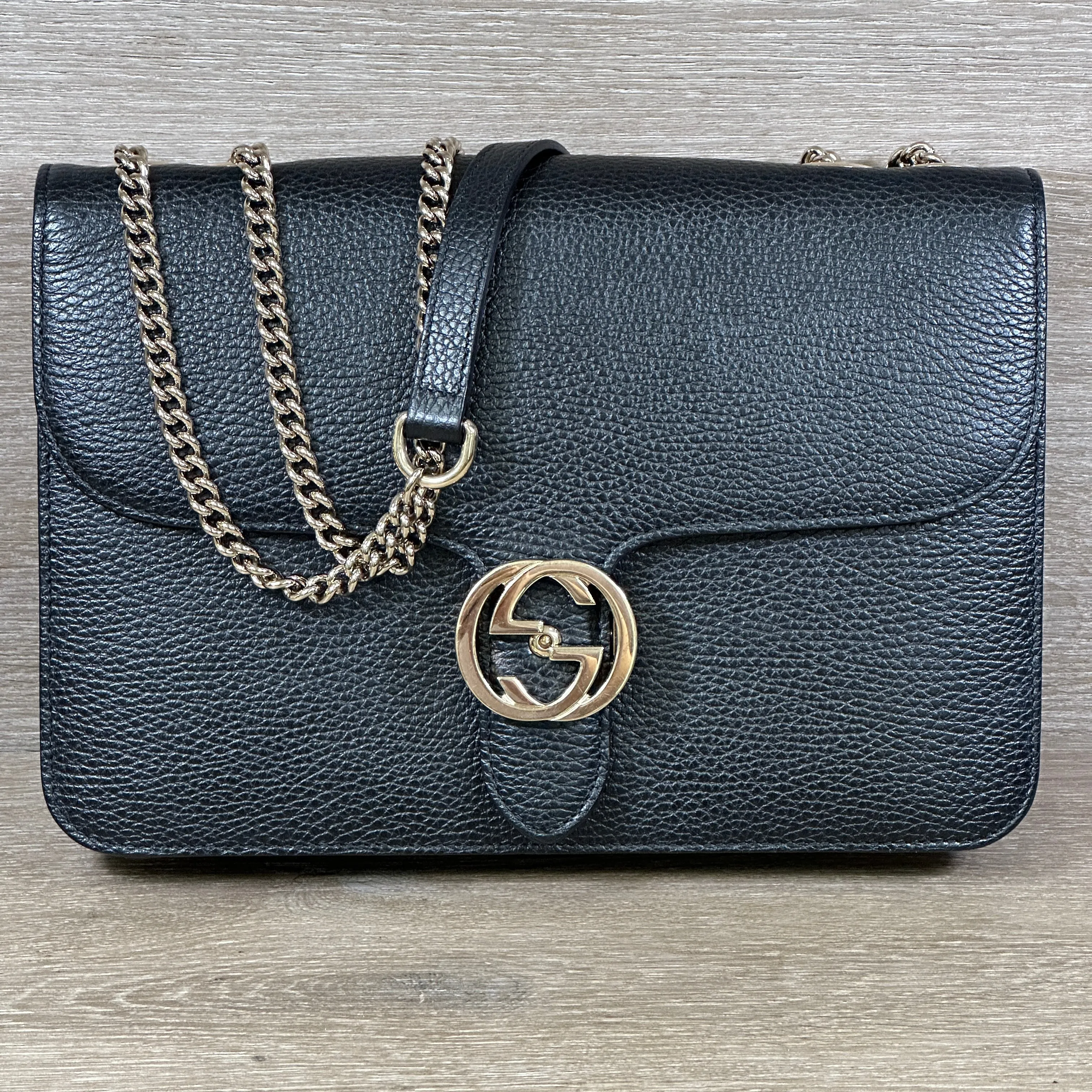 Gucci Medium Dollar Interlocking G Shoulder Bag - Black