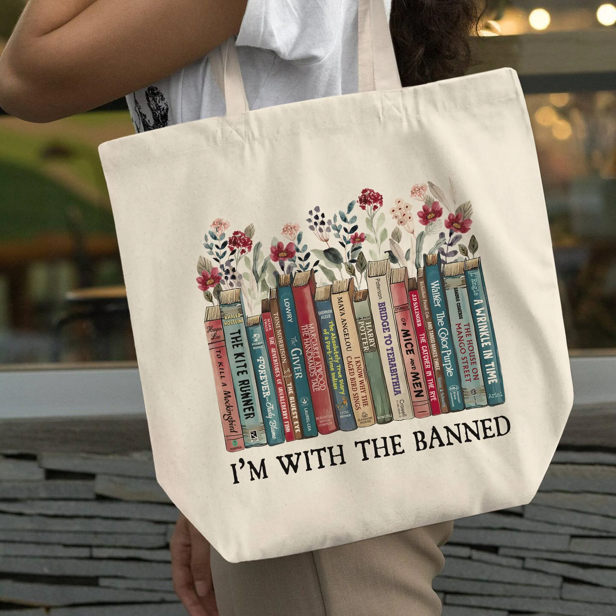 I'm With The Banned Book Lovers Gift TBW545