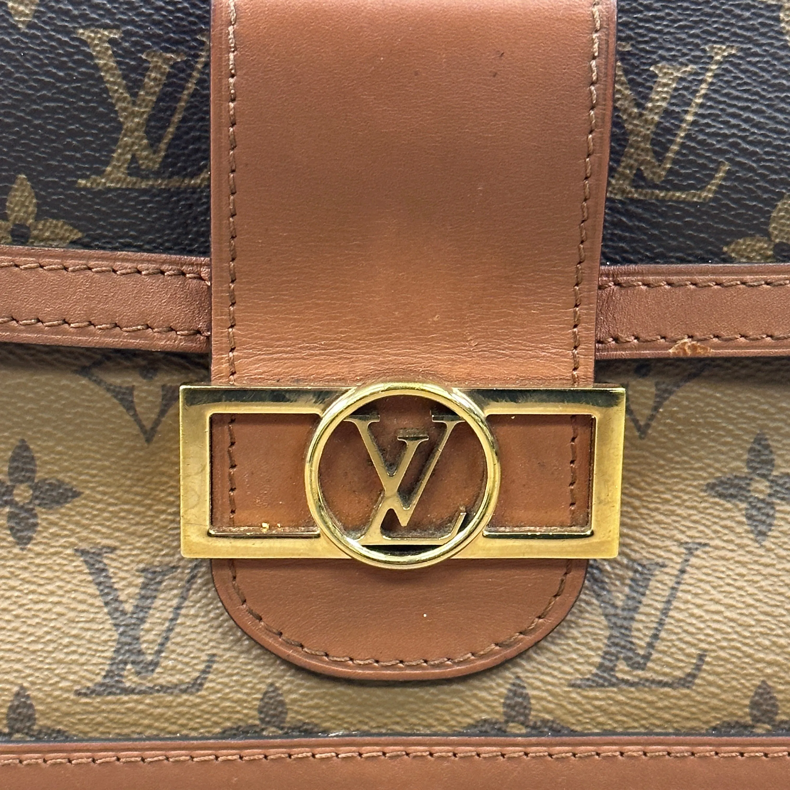 Louis Vuitton Dauphine MM - Monogram Canvas