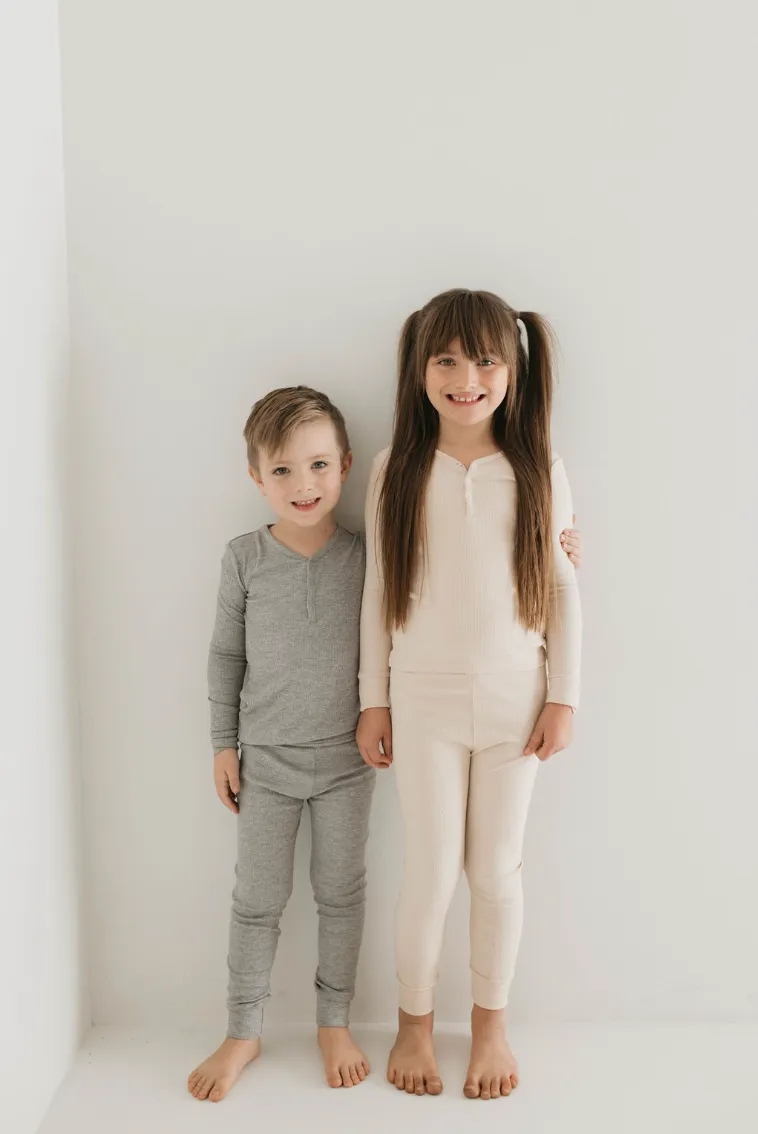 Ribbed Grey | Two Piece Bamboo Pajamas